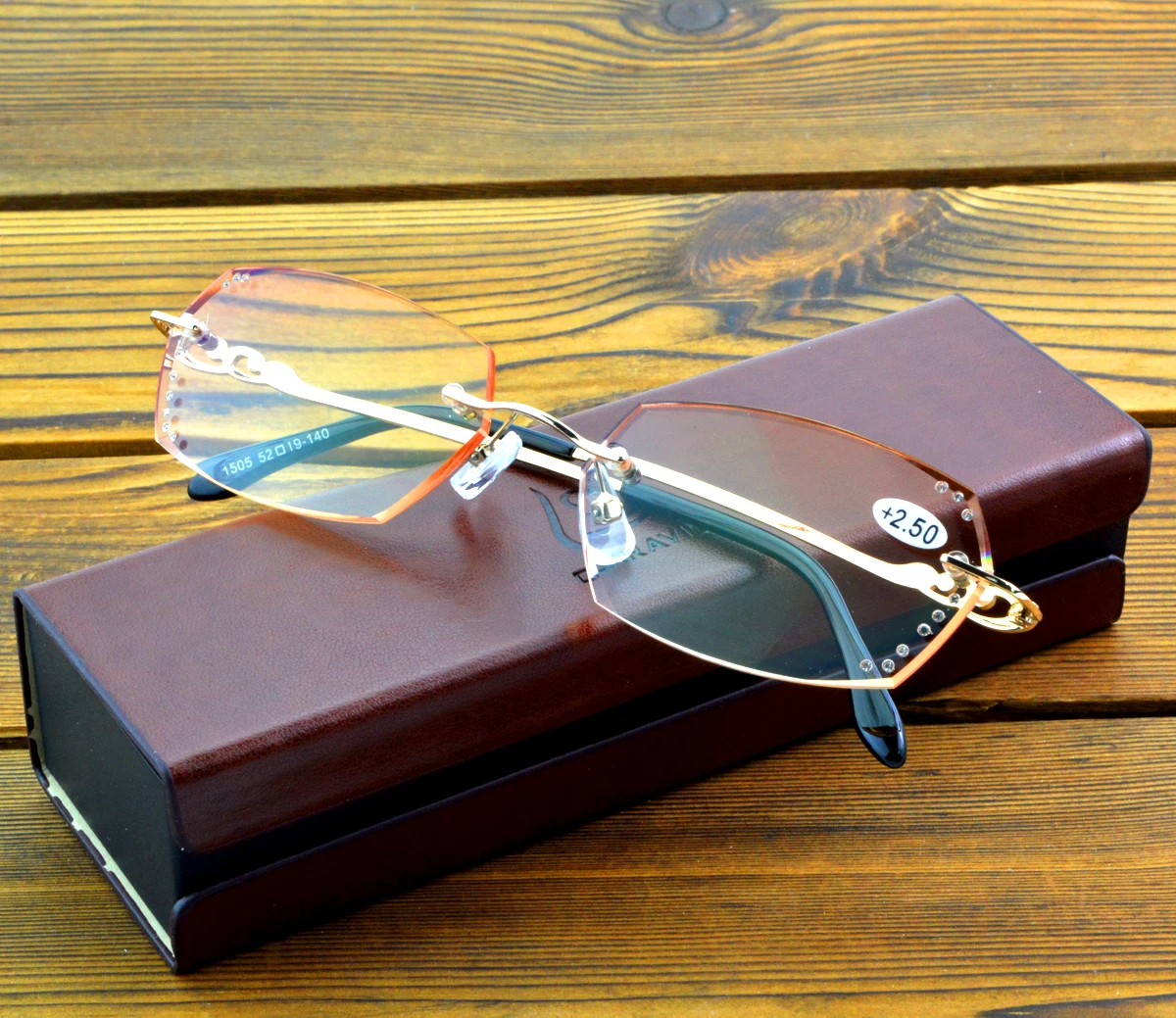 نظارات قراءة بدون إطار للرؤية الواحدة عدسات شفافة مضادة للوهج، مريحة مع وسادات أنف ناعمة، مثالية للاستخدام اليومي، +0.75 إلى #3