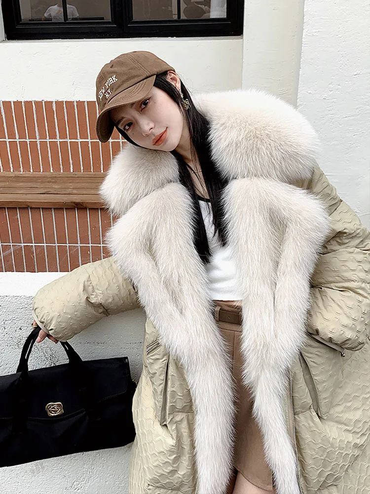 2024 New Warm Outwear Women Real Silver Fox Fur Collar Parka Winter Thick 90% White Goose Down Jacket Long Coat Detachable