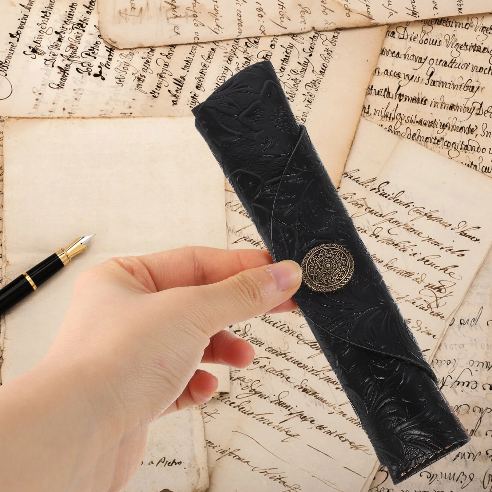 

Pencil Roll Up Case Portable Roll Wrap Pouch Decorative Pencil Holder Large Capacity Pen Organizer for Colored Pencils