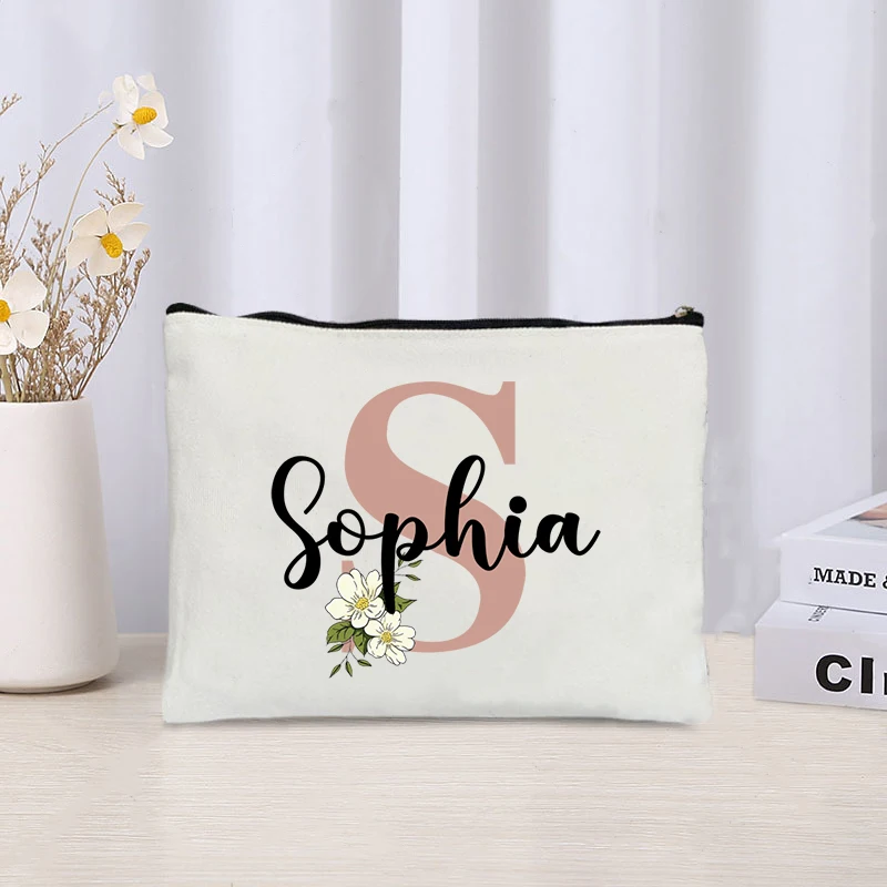 Custom Name Initials Letter Makeup Bag Women Toilet Pouch Travel Cosmetic Bag Wedding Bridesmaid Gifts Side Bag for Ladies Purse