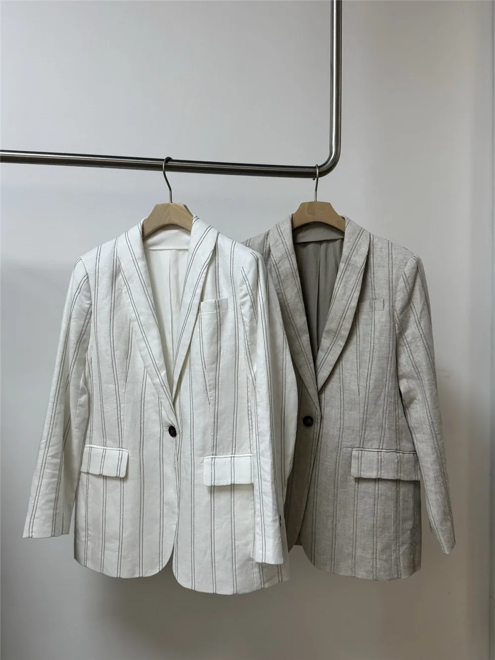 2026 New Collection: Women's Linen Striped Beading Casual Blazer Coat