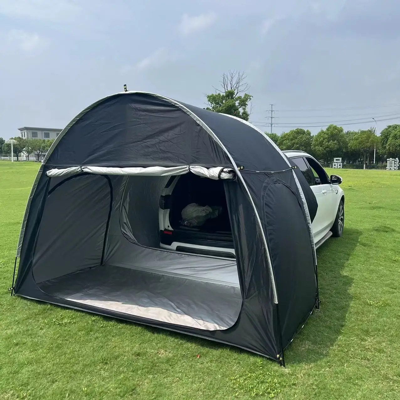 

Newest Single Layer SUV Car Tent Tailgate Shade Awning for Camping Vehicle SUV Tent for Car Use