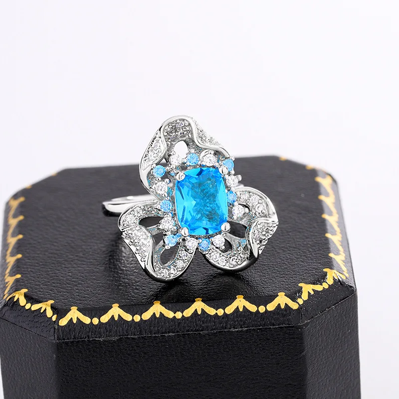 

Exquisite S925 Sterling Silver Hollow Flower Light Sapphire Full Diamond Ring Ladies Niche Design Gift Jewelry