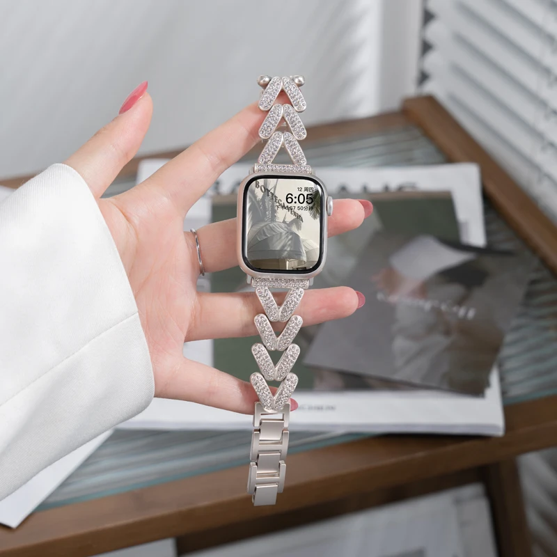 Diamantarmband für Apple Watch 46mm 42 41 45 40 44 38 Ultra 49mm Damen Metallarmband iWatch Series 12 11 10 9 8 7 6 5 4 SE