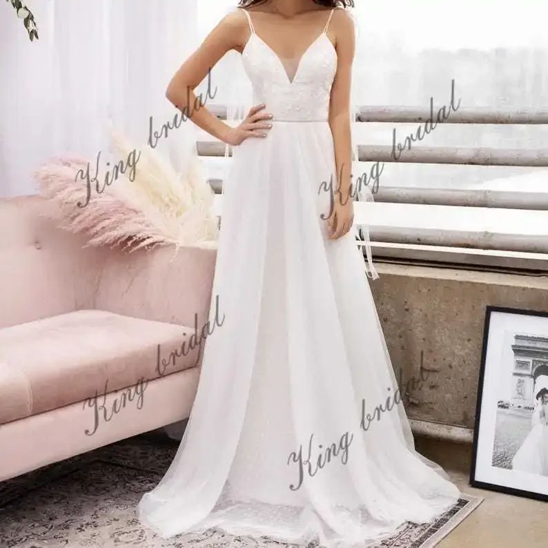 Benutzerdefinierte V-Ausschnitt Spaghettiträger Verlobungskleid Einfaches Hochzeitskleid Tüll Brautkleider A-Linie Elegantes rückenfreies Hochzeitskleid