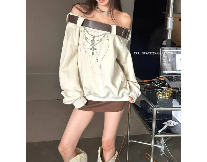 

Printed Long Sleeve Sweatshirt with Belt and One-Shoulder Necklace for Women Casual Versatile Off-Shoulder Top for Autumn