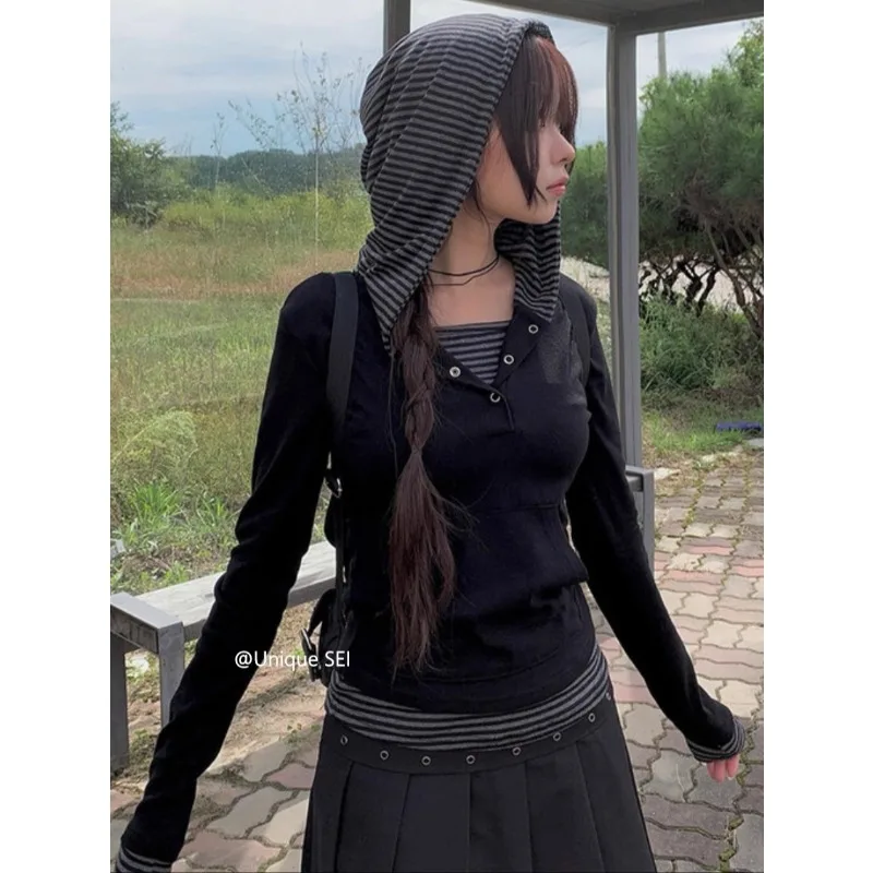 Vintage Contrast Color Patchwork Hooded Long-sleeved T-shirt Women 2025 Winter New High Street Fashion All-match Striped Tops