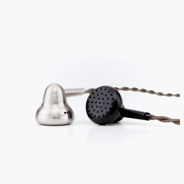 TEMPERAMENT Titanium Bell Plus Black and White Bell Ti Second Generation HIFI Flat Head Plug Earbuds