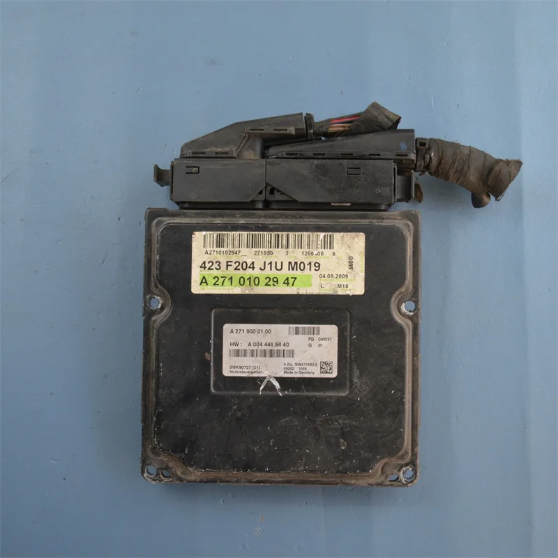 ECM ECU A2710102947 Engine Control Unit Module Computer PCM For BENZ C180 C200 C260 Second Hand Dismantling Car Part