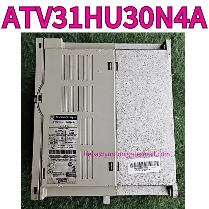 Używany przetwornica częstotliwości ATV31HU30N4A, 3kw, 380v