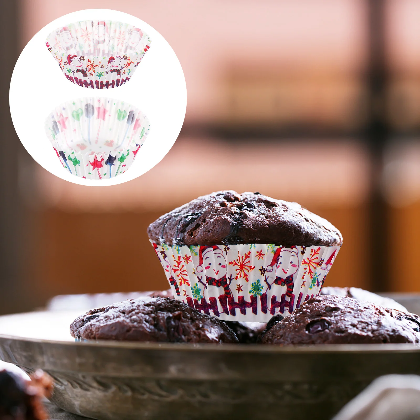 

400Pcs Christmas Cupcake Cups Heat Resistant Grease Proof Paper Baking Cups Muffin Paper Dessert Holder Christmas Cupcake Cup
