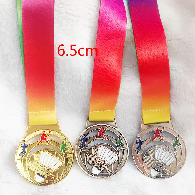 Badminton Medals   Gold Color Medal and Silver Color Medal and  Branze  Color Medal 6.5CM Color  Hollow Out