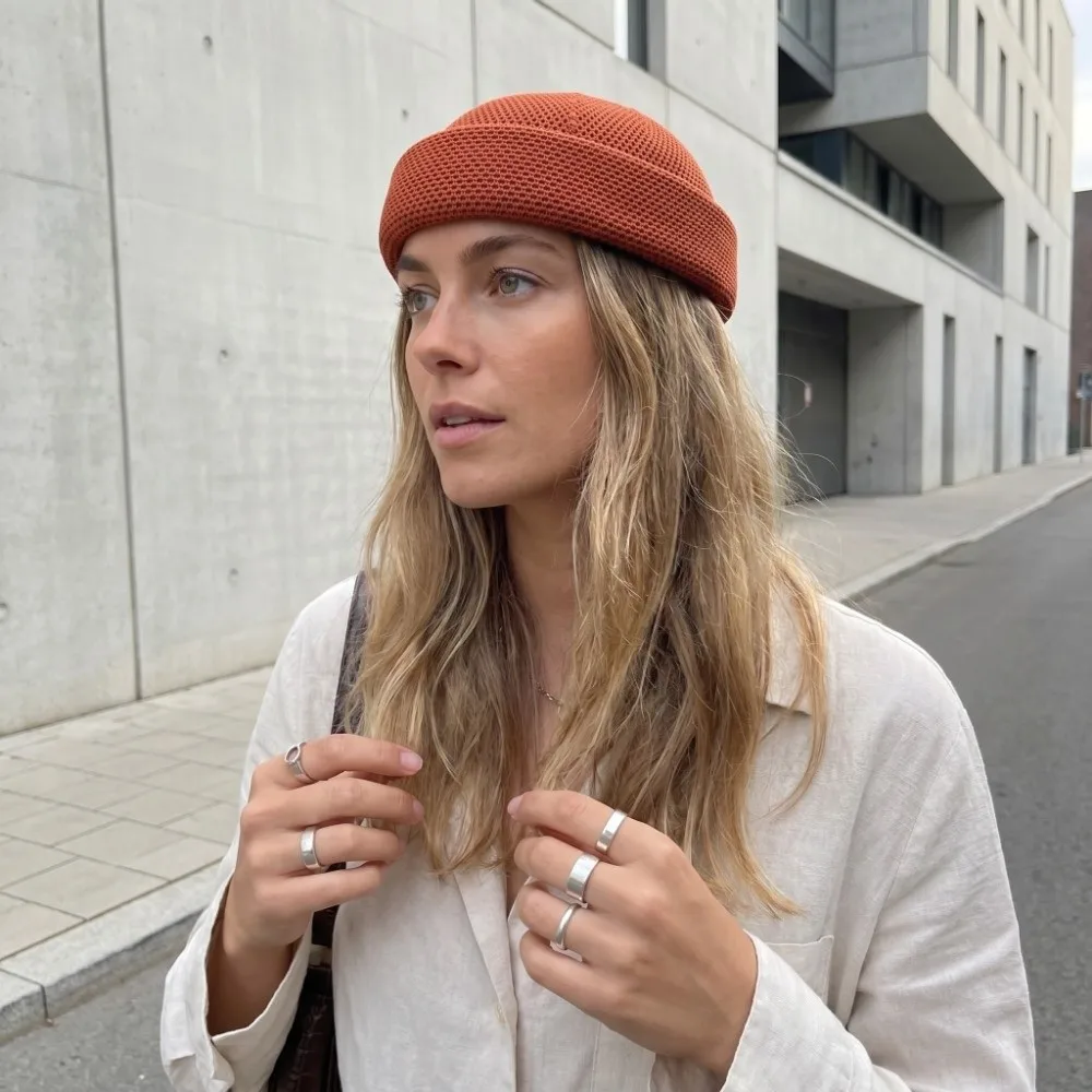 Fashion Elegant Style Mesh Breathable Beret Casual Stiff Brim Hard Melon Peel Hat Knitting Lightweight Sun Hat Travel