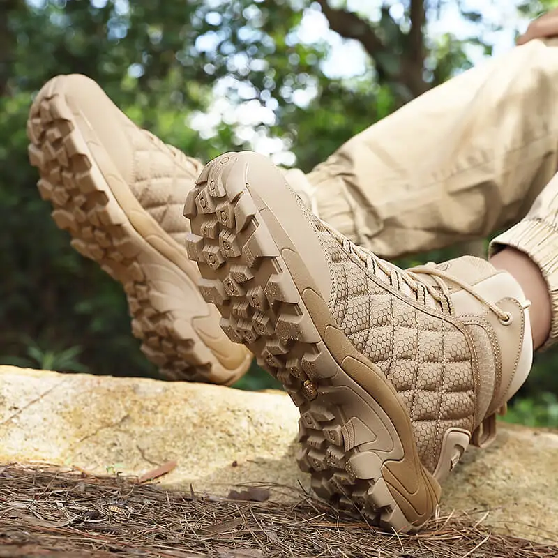 Nowe amortyzujące buty turystyczne dla mężczyzn, wodoodporne, antypoślizgowe i odporne na zużycie buty outdoorowe, lekkie wsuwane buty turystyczne