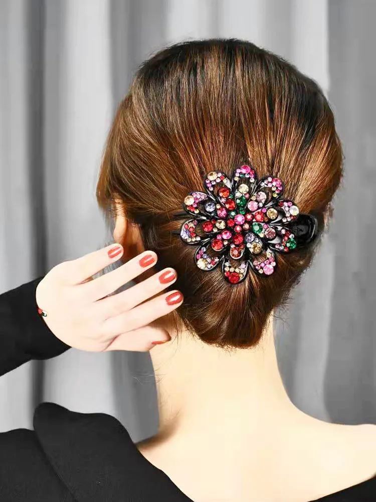 Elegant sparkly crystal flower decorative hair clip stylish hair comb for women and girls to wear