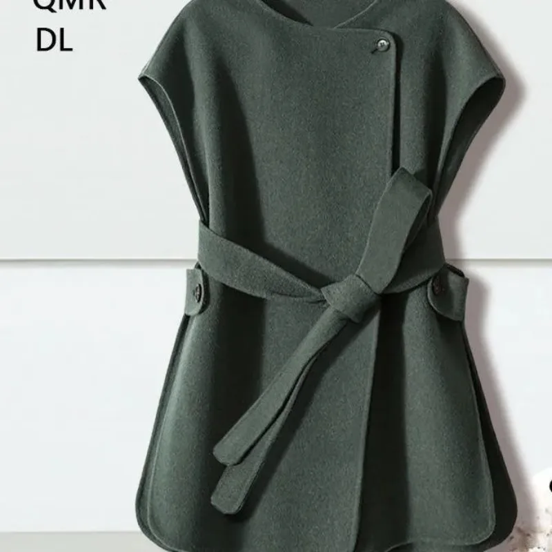 Layered Woolen Vest for Women in Winter New Autumn and Winter Horse Clip Temperament Slimming Lace-up Jacket