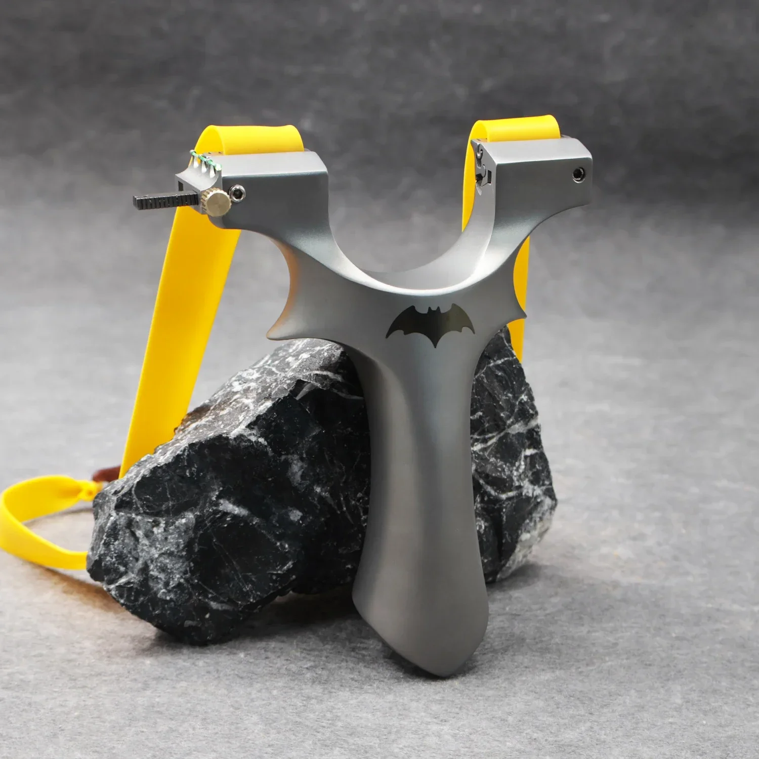 

High-quality Stainless Steel Dragon Tooth Bat Slingshot All-metal Slingshot Outdoor Target Practice Tool Sports Equipment