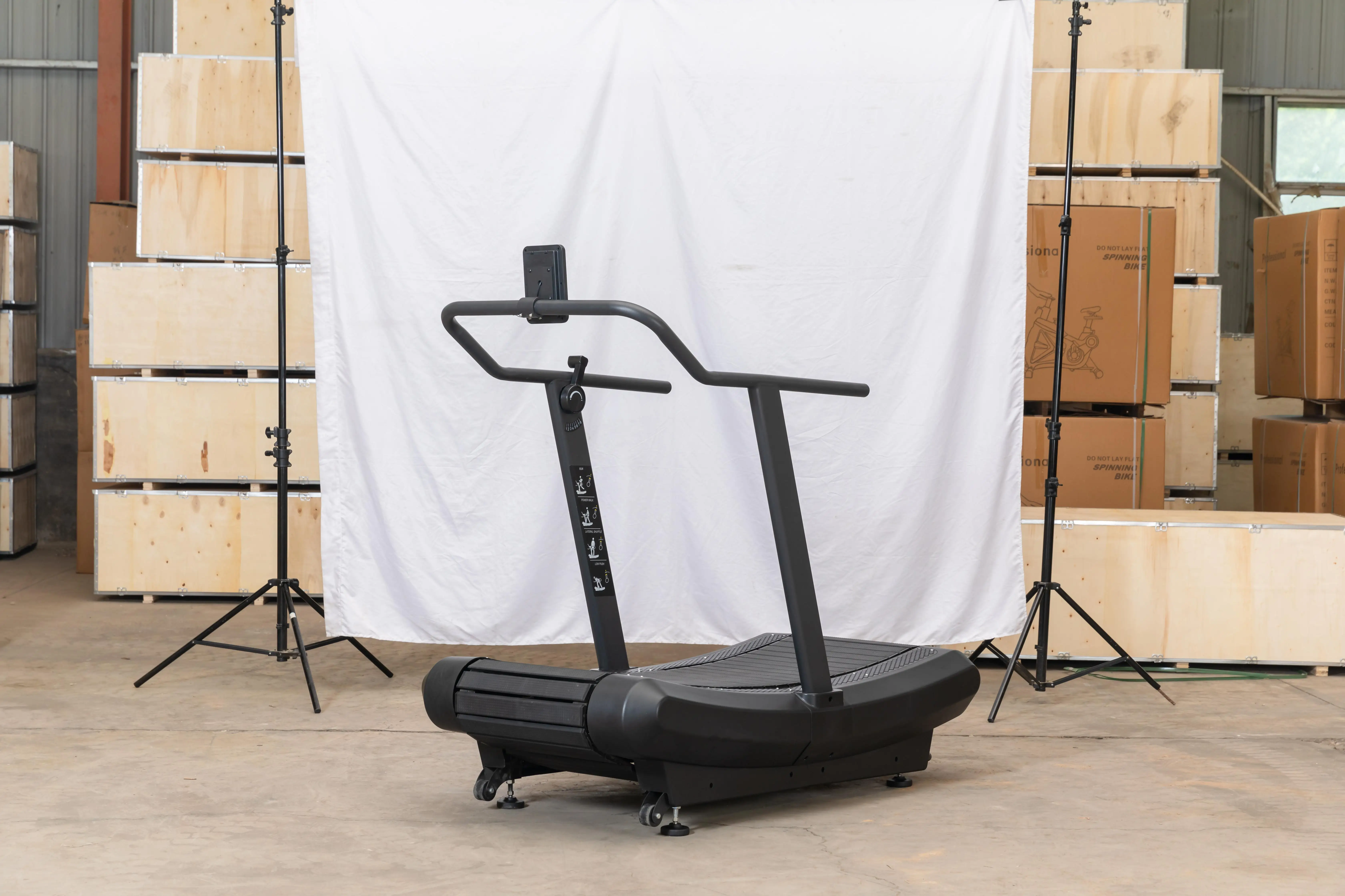 2025 Indoor Aerobic Exercise Fitness Equipment - Self-Generated Curved Treadmill For Gym Designated Workouts