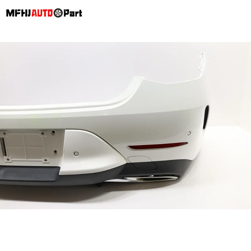 لوحة غطاء المصد الخلفي لعام 2019 - 2021 مرسيدس CLS450 C257 OEM