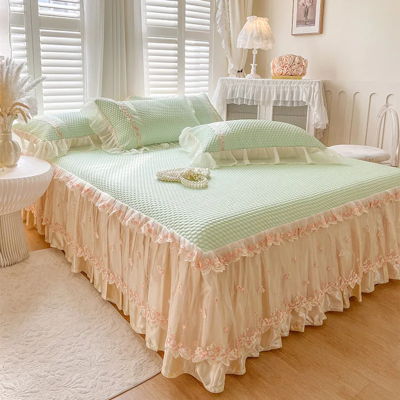 AIWINSURE-Summer Bedspread King Size, for Double Size, Cooling Bed Covers, Elegant Soft Bed Skirt, with 2 Pillowcases, Pink