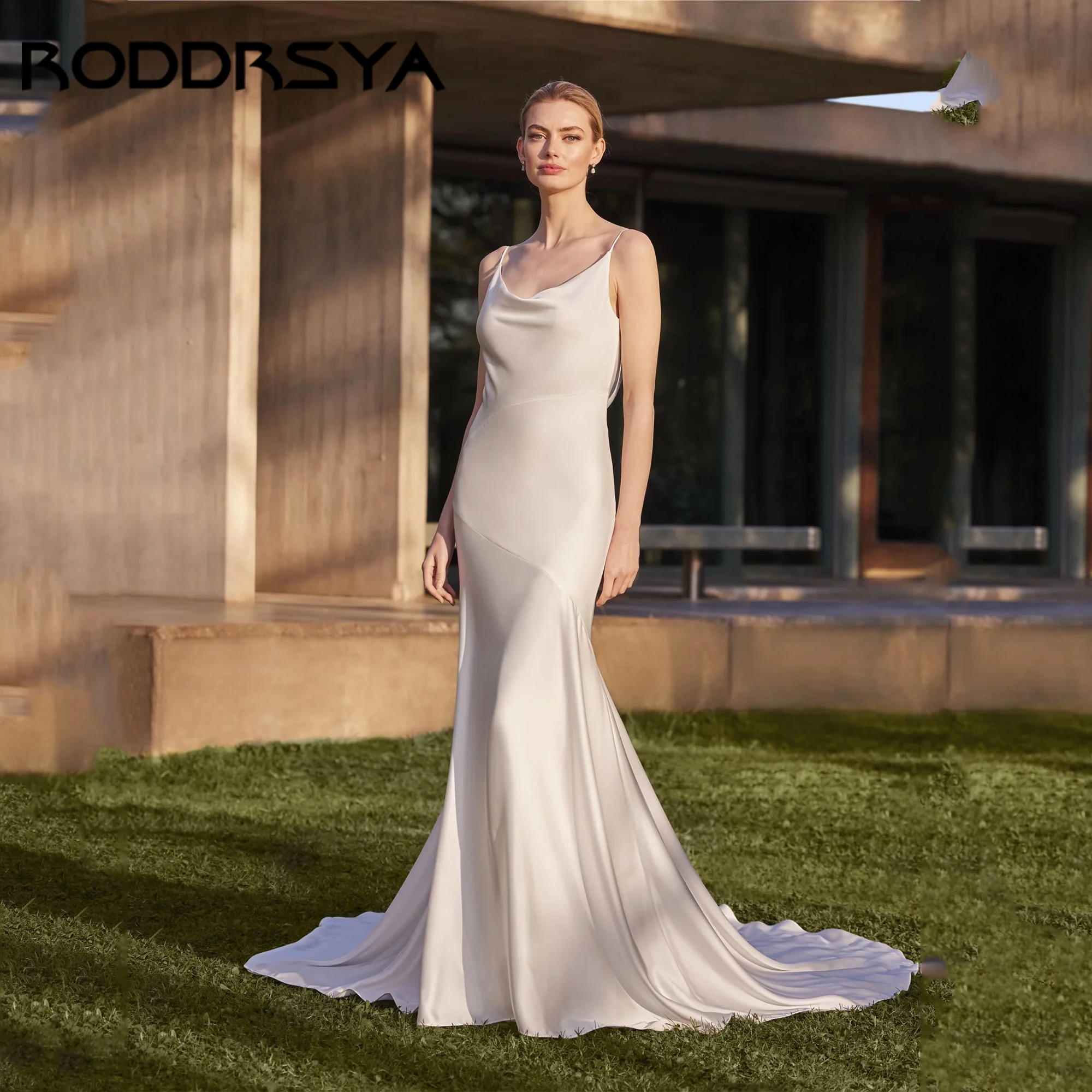 

Boho Mermaid Satin Mermaid Wedding Dresses With Round Neckline Sleeveless Sexy Backless Bridal Gowns Robe De Mariée Customized