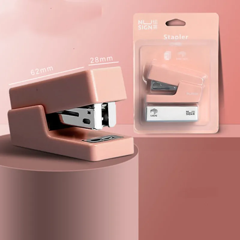 Deli Cute Mini Stapler Set Creative Pure Color Small Portable Stapler Student Learning Desktop Stationery Supplies buchbinder