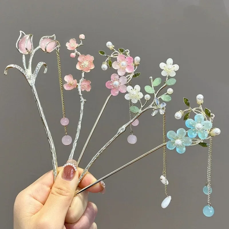 Retro Chinese Style Tassel Hair Clip for Women Hair Stick Pins Flower Handmade Hairpins Charm Jewelry Accessories Hair Ornaments