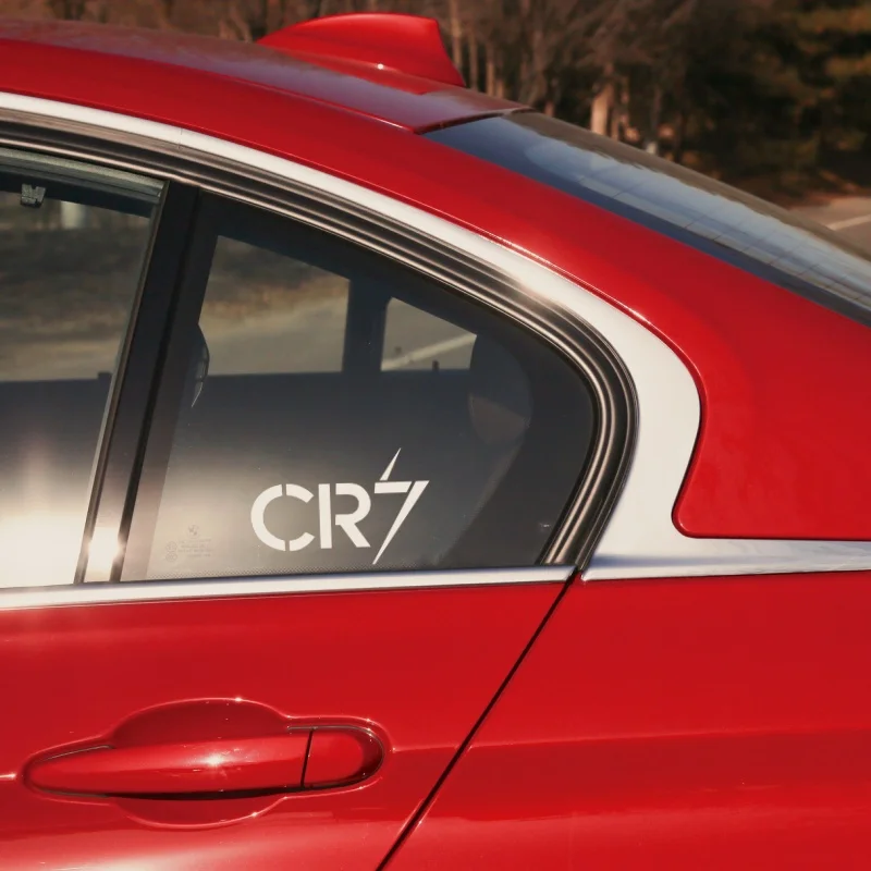 ملصقات السيارات CR7 رونالدو الشارات العاكسة لنافذة الزجاج الأمامي جذع الوفير الدراجات النارية المحمول باد الهاتف D2 #4