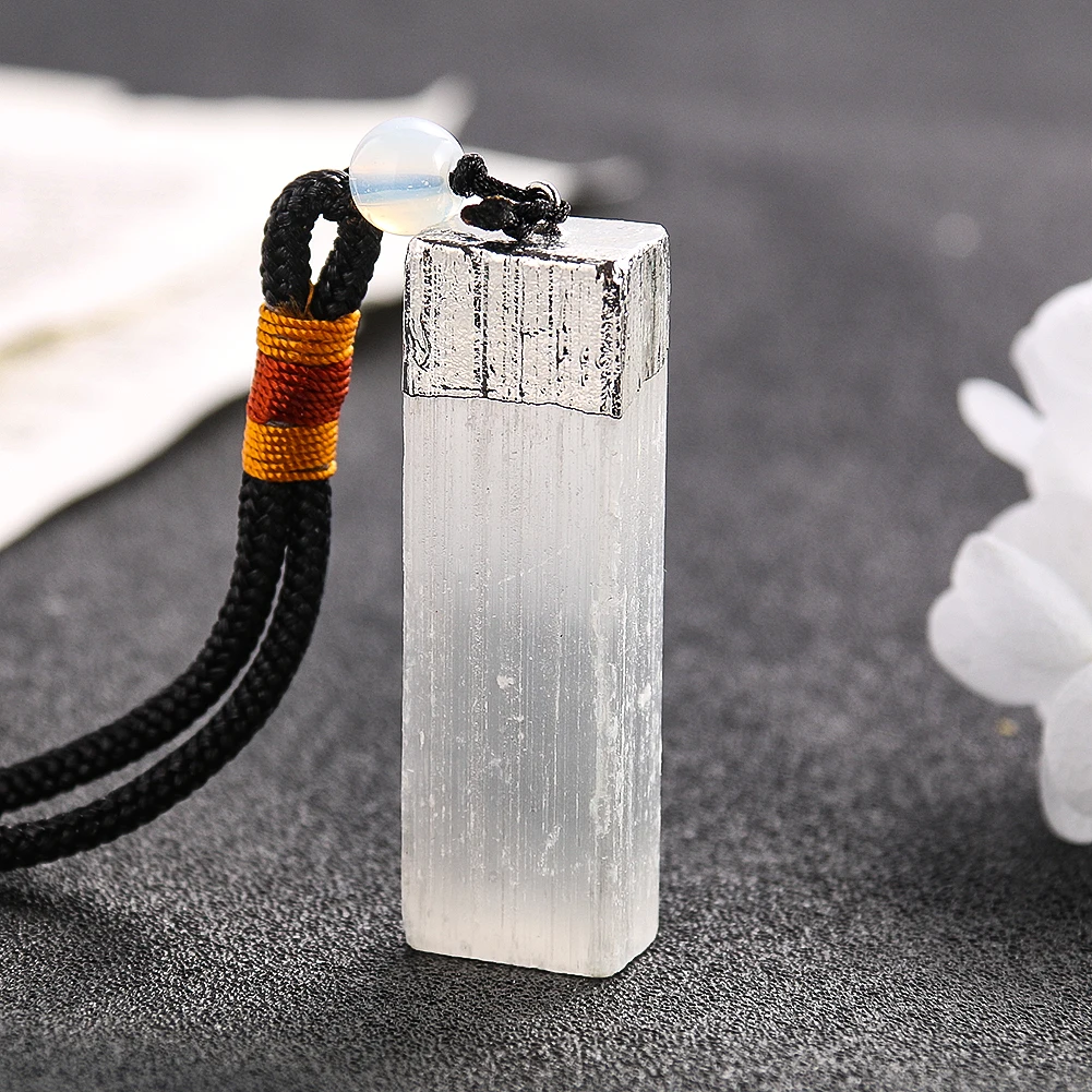Natural Raw Ore Gypsum Crystal Pendant Necklace Square Bar Cylinder Electroplate Covered Edge Charm Anti Lost Key Chain Jeweller