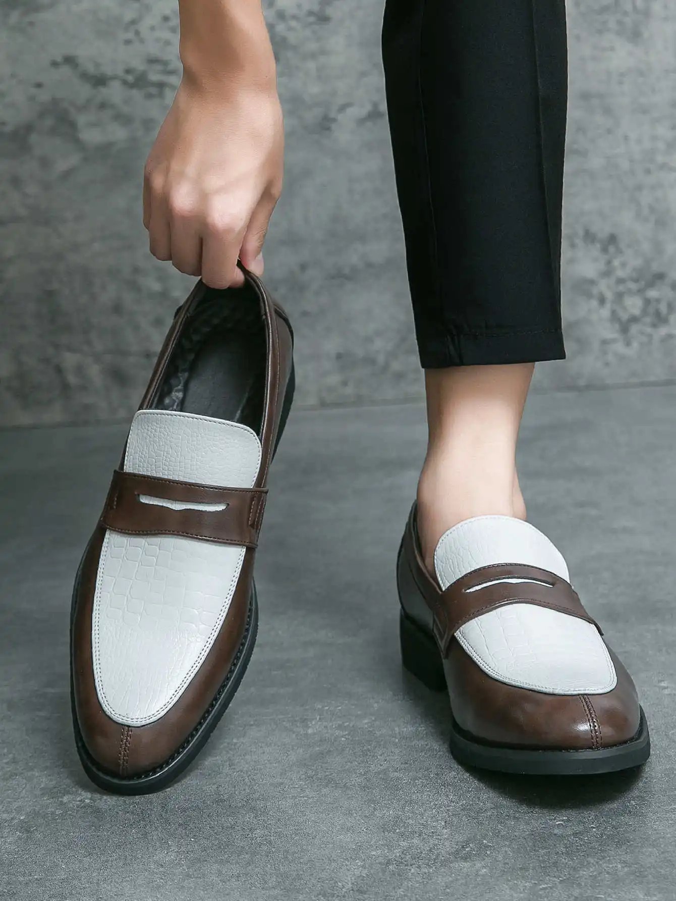 

Церемония Осенние мужские кроссовки для скейтбординга Повседневная роскошная дизайнерская мужская обувь Damske Sports Суперпредложения Due To Newest Tenni