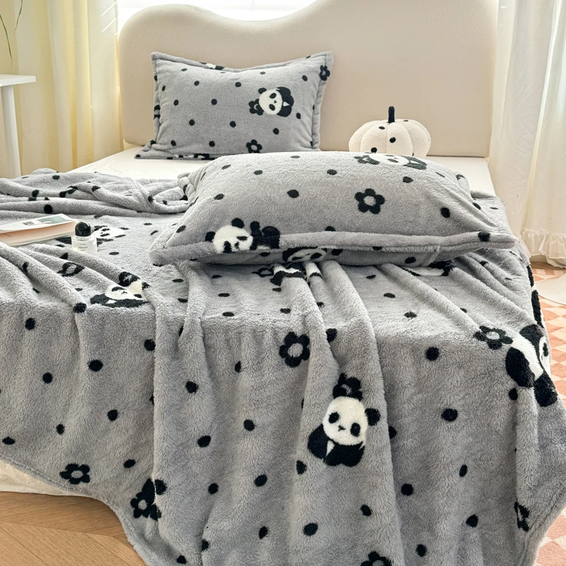 Panda Printed Fluffy Blanket for Beds Single/Queen/King Plush Fleece Plaids for Sofa Soft Warm Thow Blanket for Winter