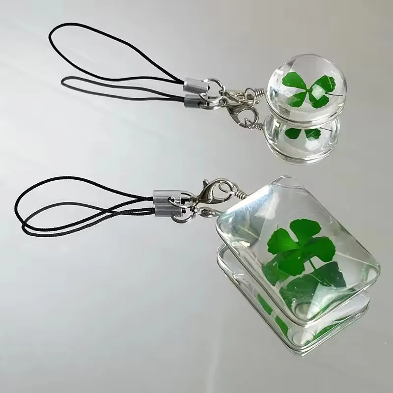 Green Lucky Four Leaf Clover Keychain Lucky Clover Phone Lanyard Glass Pendant Keyring Accessories Gifts