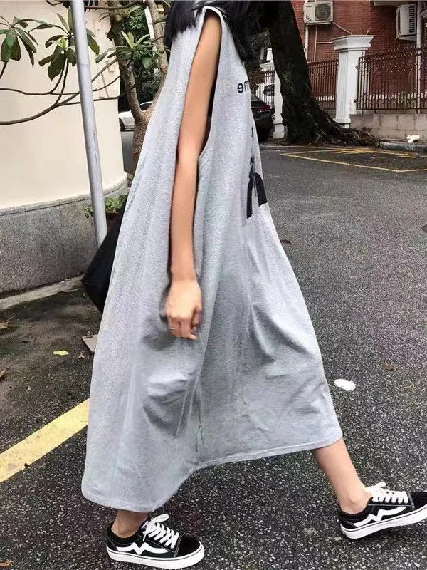 Korean version tank top dress for women's summer new loose casual straight sleeveless printed long skirt lazy style T-shirt UO58