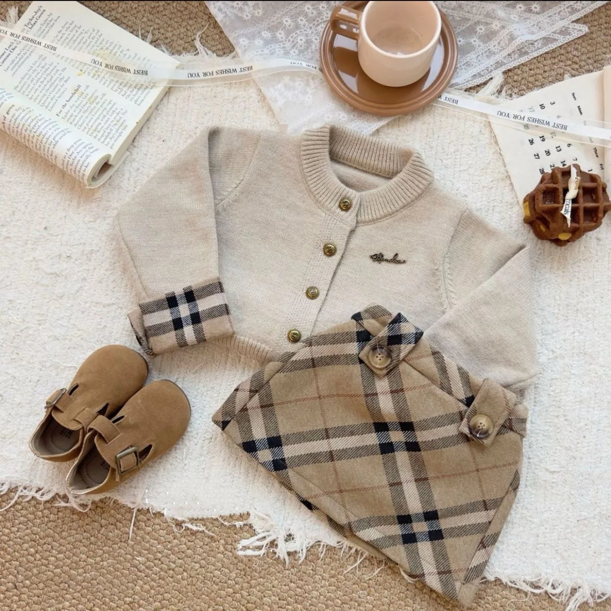 2026 New Autumn Baby Girl 2-piece Outfit British Glen Check Spliced Knit Sweater Plaid Skirt Two Piece Suit For Little Girls