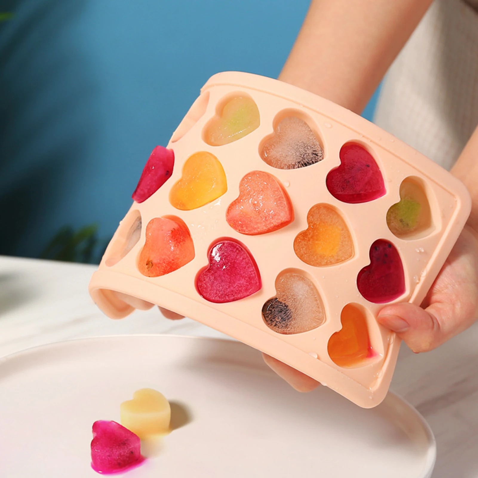 

Silicone Heart Ice Cube Tray 21 Holes Non-stick BPA Free Ice Cube Mold Icecream Jelly Biscuits Chocolate Candy Baking Mold