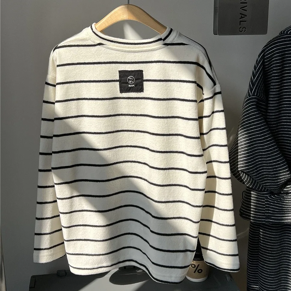 

New Autumn Winter Boys Soft and Fashion Thickened Striped Top 2025 Children Clothing Boys Korean Style Warm Loose Undershirt