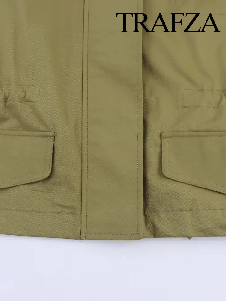 

TRAFZA Woman Zipper Single-Breasted Pocket Decorate High Collar Street Style Coat 2025 Autumn Women Casual Loose Jacket Mujer