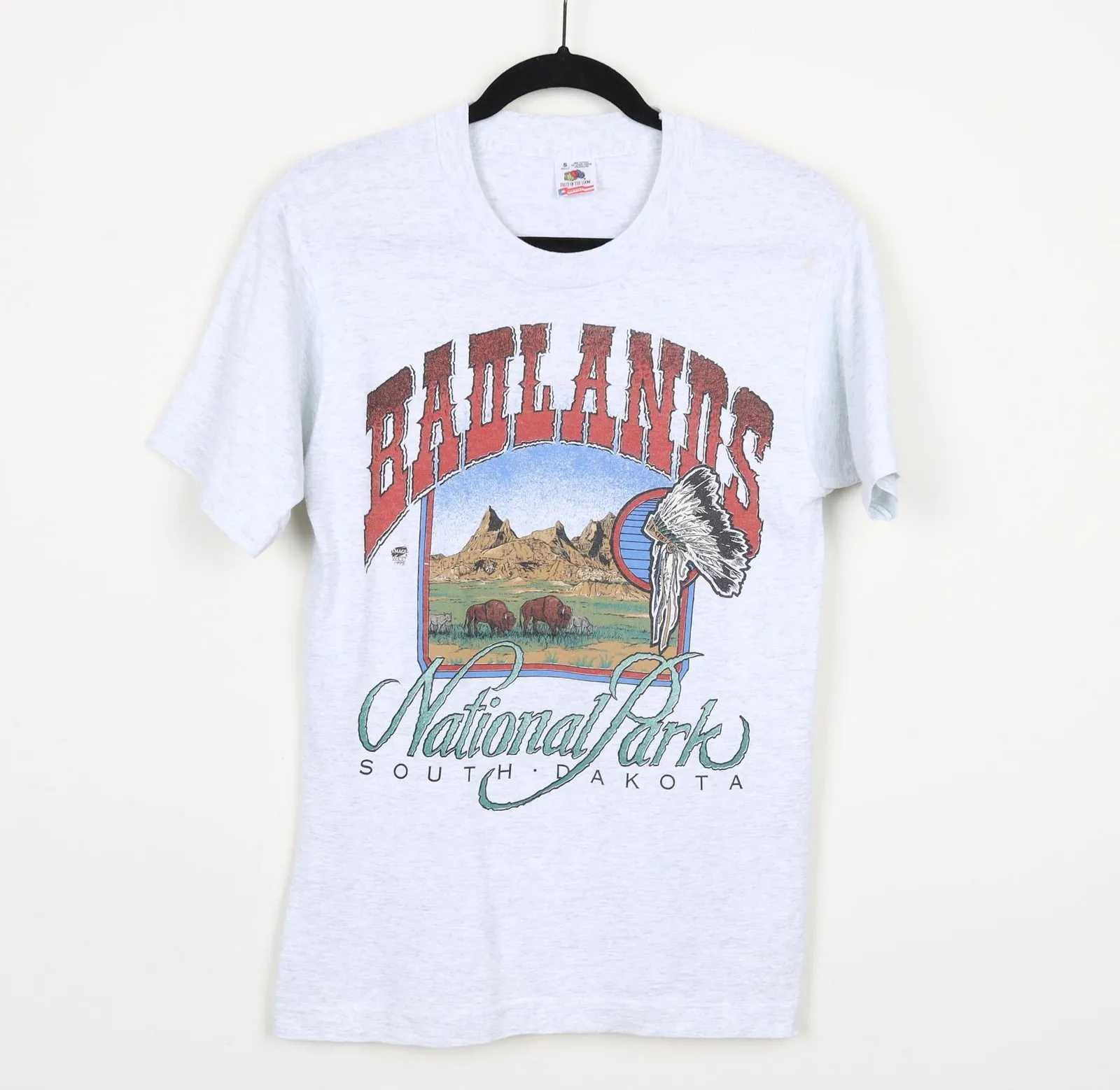 Vintage 90s Bad Lands National Park Gray Nature Animals Mountains Tshirt Small
