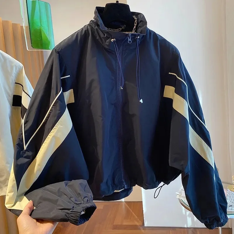 

Женская ветрозащитная куртка с воротником-стойкой Весна 2026: Простая, универсальная, однотонная, прямого кроя, стандартная модель