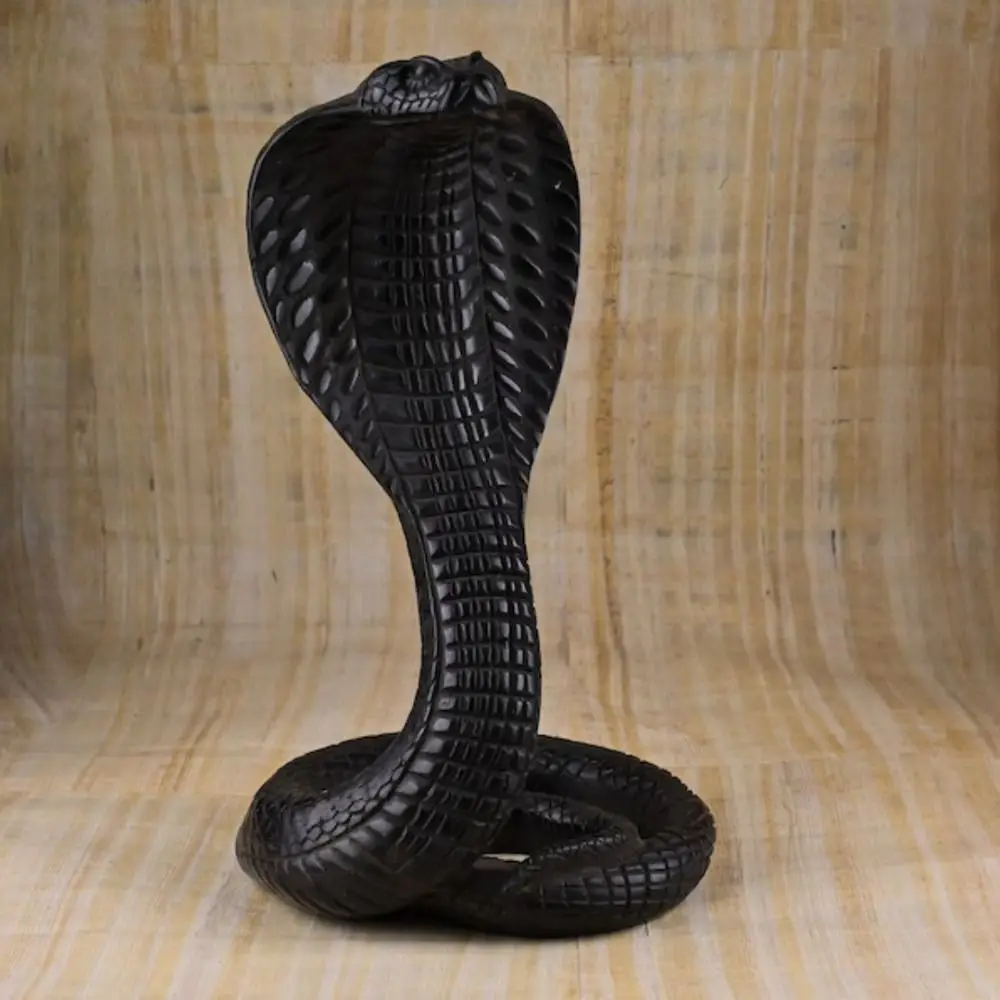 Exquisito modelo de Cobra 3D realista, adorno de serpiente de juguete, figura de Cobra simulada, escamas, modelo de simulación de Animal de resina, Navidad