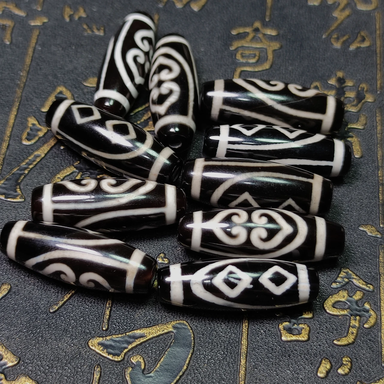 Tibetan Style King …