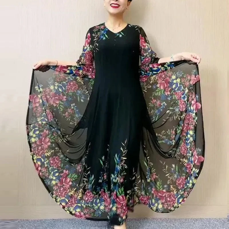 Blumen kleid mit französischem Bund für Mutter kleidung Sommer neu übergroßer, locker sitzender, schlanker, elastischer Netz druck mit langem Kleid