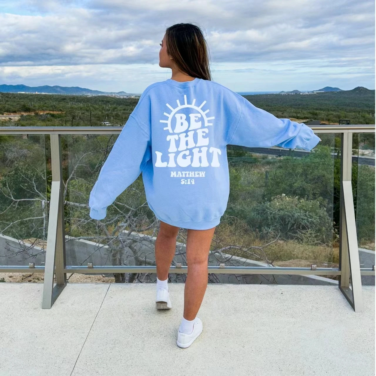 Be The Light Matthew Slogan Women Sweatshirt New Fashion Holiday Casual Female Clothes Hot Sale Stylish Trip Comfort Girl Tops