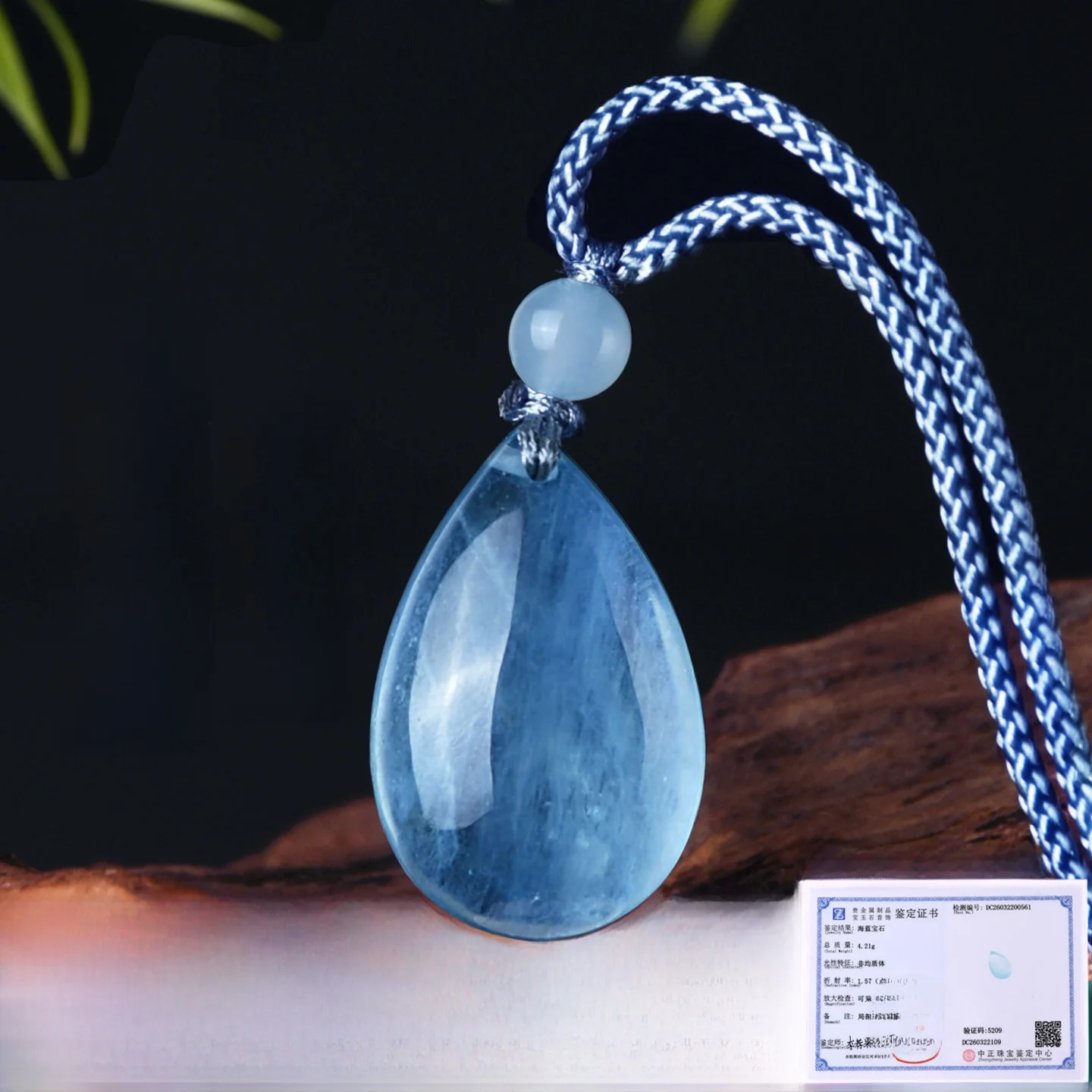 natural-ice-blue-aquamarine-pendant-waterdrop-dangle-blue-crystal-necklace-hydrating-fashion-jewelry-gift-keychain-women's-style