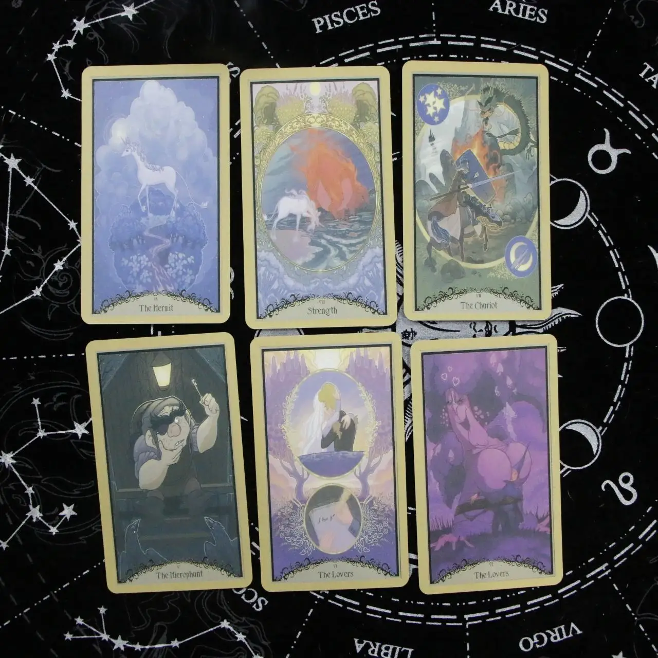 

10.3*6cm The Last Unicorn Tarot Deck 78 Pcs Tarot Cards Movie Themed