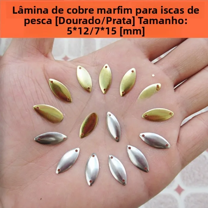 isca-de-pesca-em-formato-de-semente-de-abobora-em-chapa-de-cobre-com-pontos-brilhantes-cores-transparente-dourada-e-pratea
