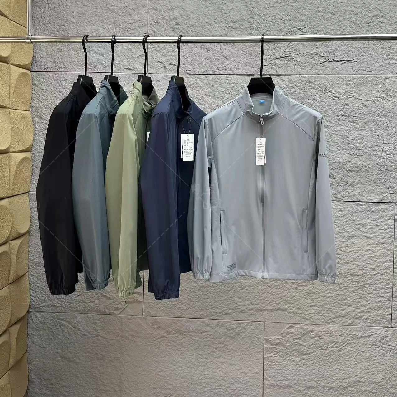 

Мужская демисезонная куртка из ледяного шелка с воротником-стойкой для защиты от солнца, повседневная, из коллекции Function Series