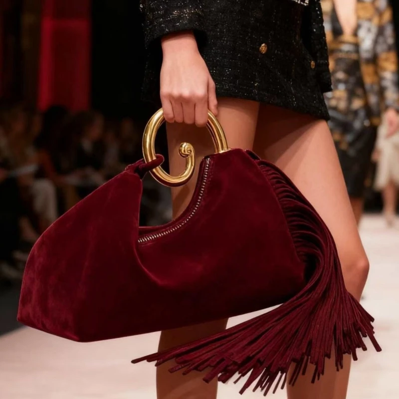 Personalized Retro Fringed Handbag Women 2026 New Style Faux Suede Shoulder Bag Fashionable Banquet Bag Versatile Commuting Bag