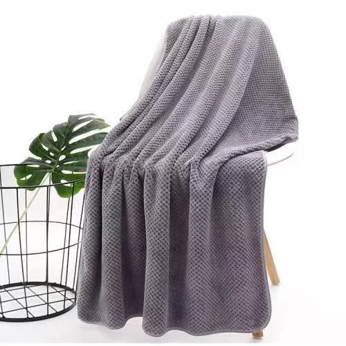 Pineapple Pattern Thick Absorbent Simple Color Hand Towel Home Use Comfortable Soft Bath Towel for Daily Life And Washing