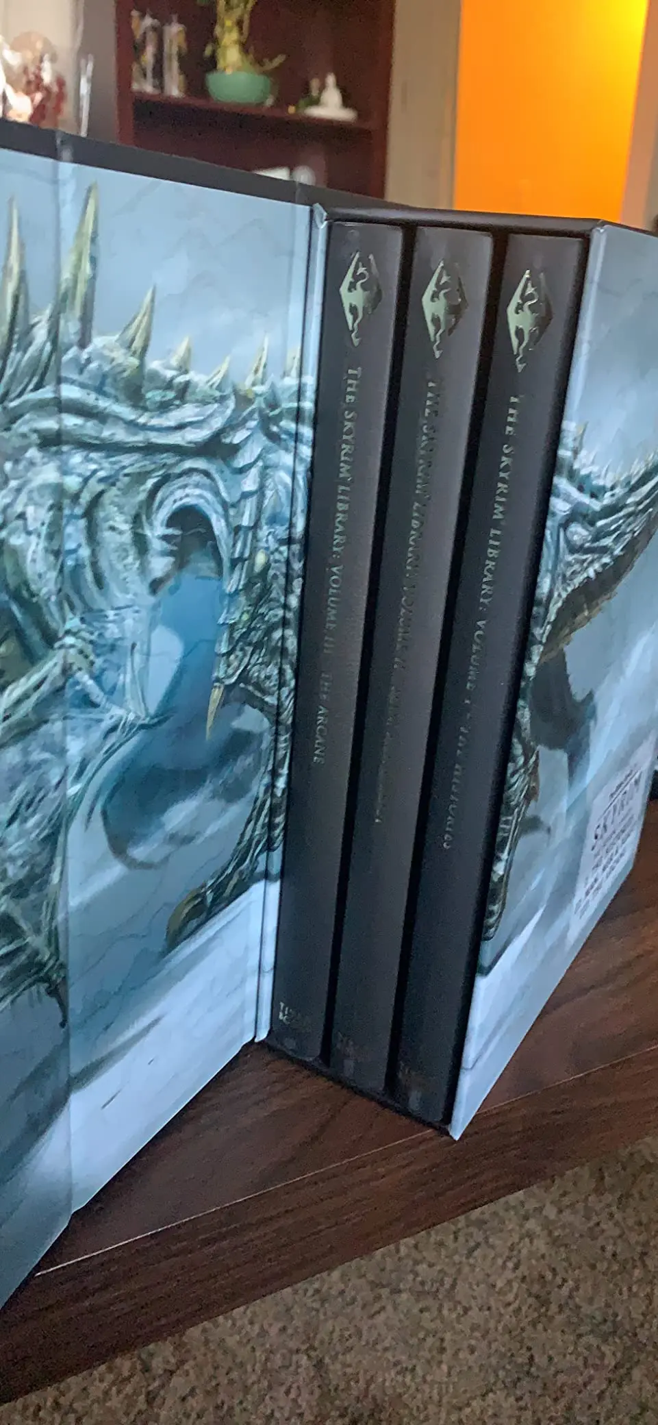 The Skyrim Library - Volumes I II & III (Box Set) ,English Version ，Science Fiction Game Story Text ,Manga Book English  libros